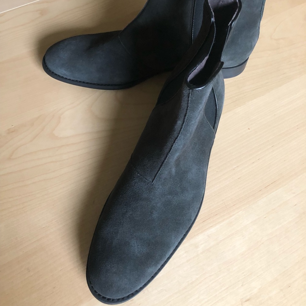 John Varvatos Men Suede Boots